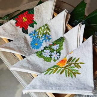 White base: Parijat collection Napkin (Set of 4)